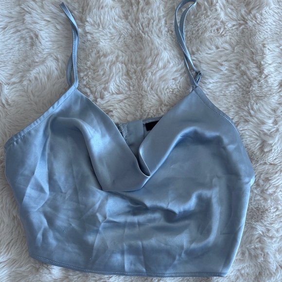 Blue Top - Picture 4 of 4